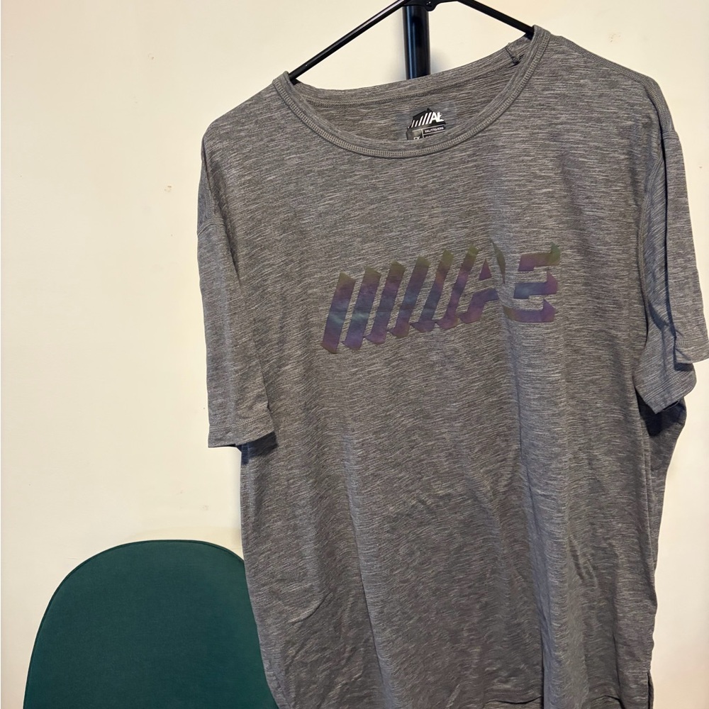 AE Graphic T-Shirt